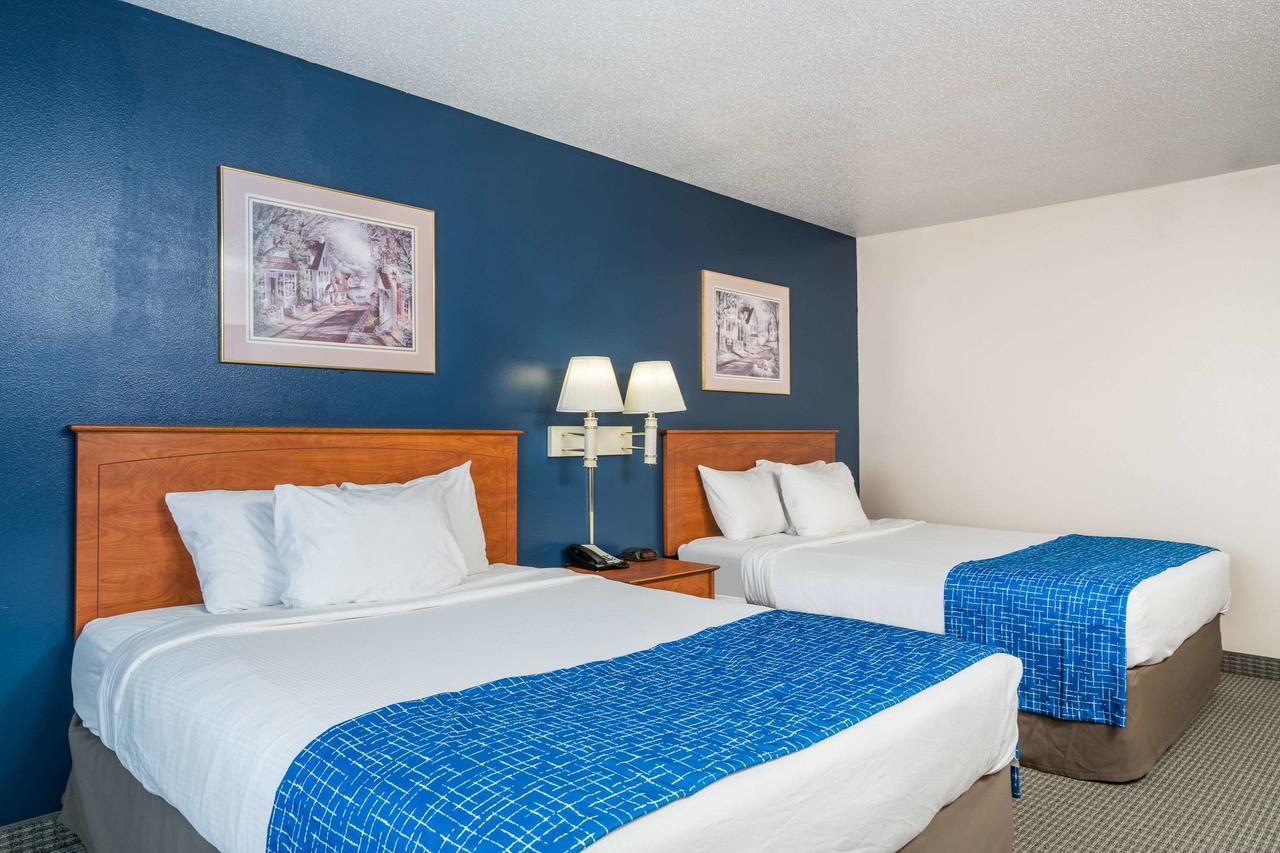 Travelodge & Suites By Wyndham Fargo/Moorhead Eksteriør bilde